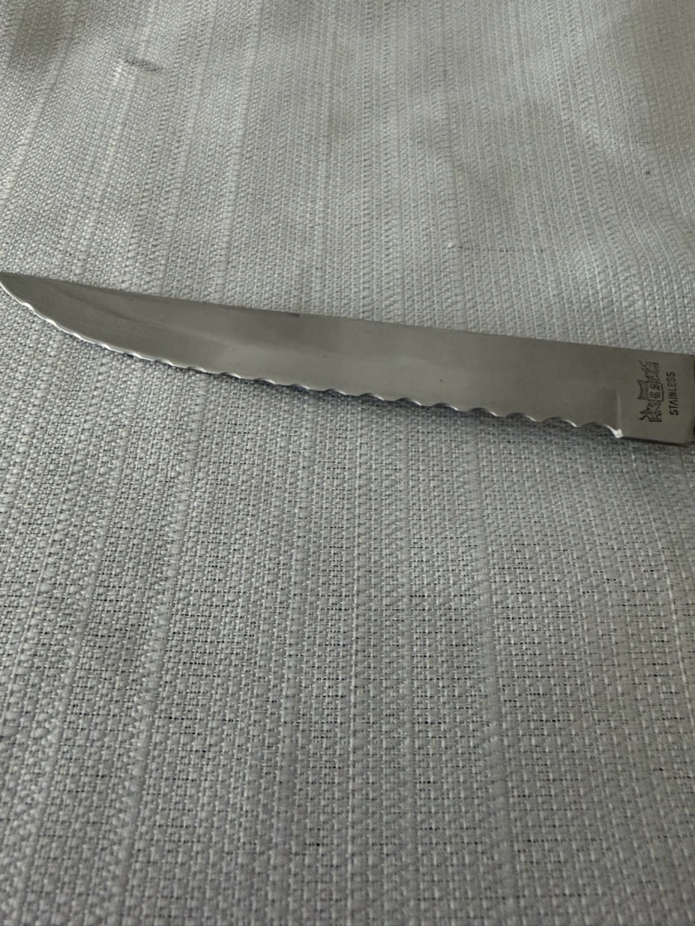 Vintage Stainless Serrated Knife Wood Handle 
R.S. Made in Japan Exc Cond
(F144) - Picture 5 of 10